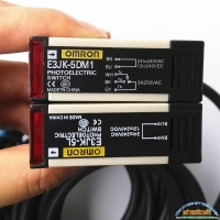 CẢM BIẾN QUANG OMRON E3JK-5M1