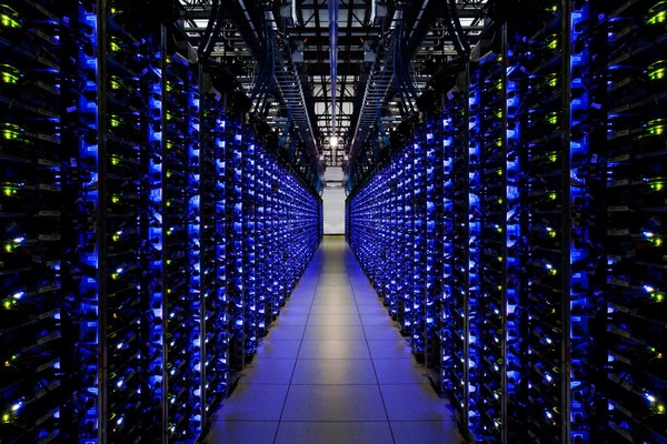 ghe tham nhung trung tam du lieu khong lo cua google